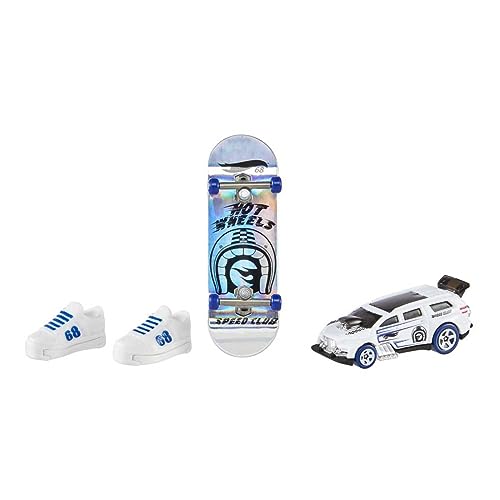 Hot Wheels Skate Board 6 Shoe 2 DC 6 Toy Vehicle for Children Ages 5+