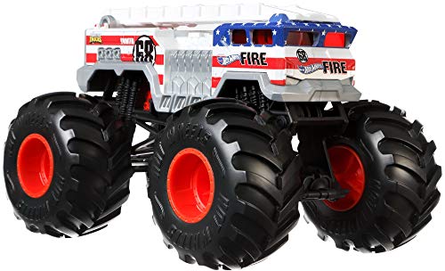Hot Wheels Monster Trucks 1:24 Scale Vehicles, Collectible Die-Cast Metal Toy Trucks with Giant Wheels & Stylized Chassis, Gift for Kids Ages 3 Years Old & Up
