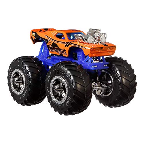 Hot Wheels Monster Trucks, 1:64 Rodger Dodger Truck & Dcc 2-Pack, Toy Vehicle for Kids Ages 3 and Up