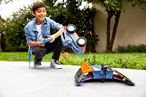 Hot Wheels RC Trick Truck Transforming Stunt Park, vehicle